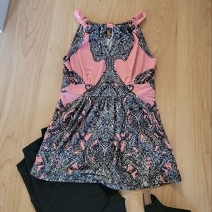 Venus sleeveless blouse size XS